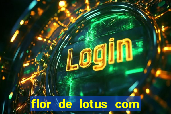 flor de lotus com lua tatuagem