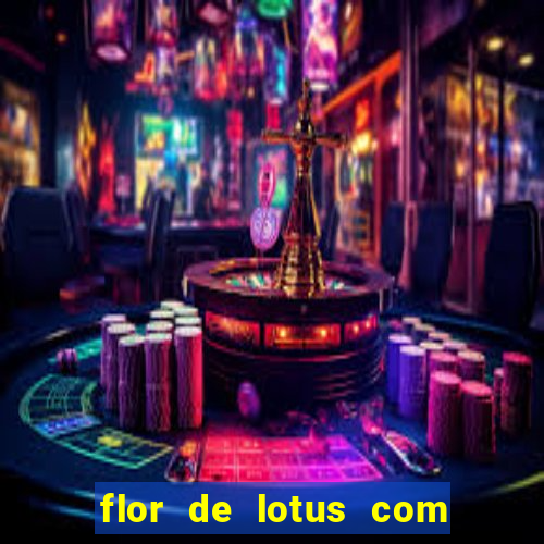 flor de lotus com lua tatuagem