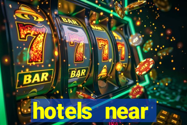 hotels near liverpool hospital