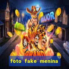 foto fake menina cabelo cacheado